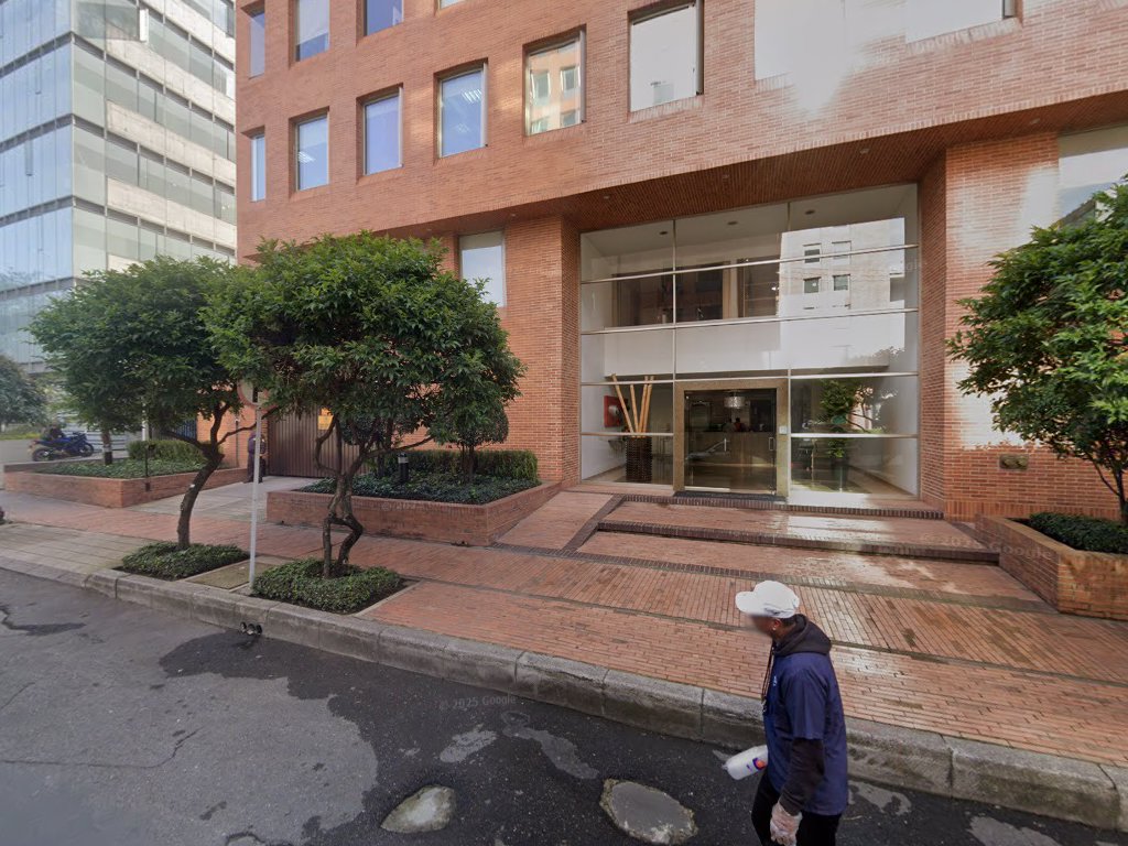 Tramita tu Asilo SAS — Bogotá