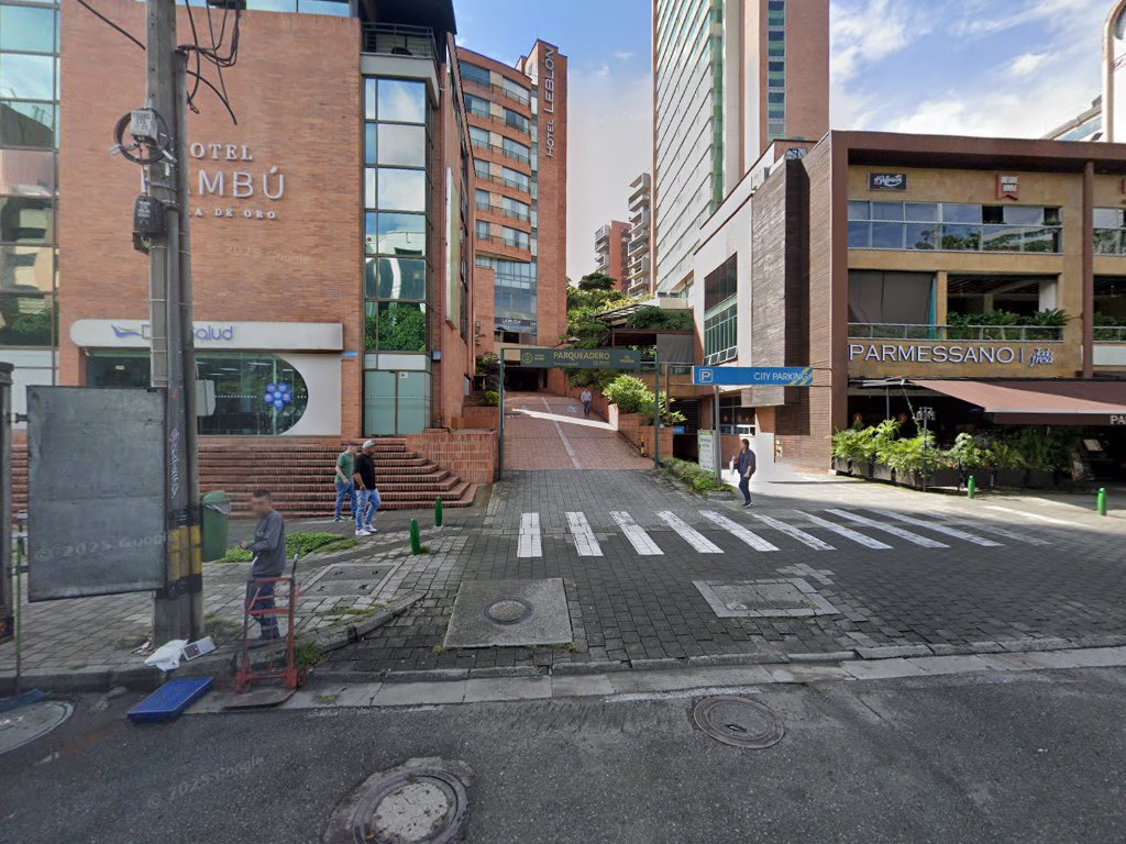 Iniciativa Legal Abogados. — Medellín