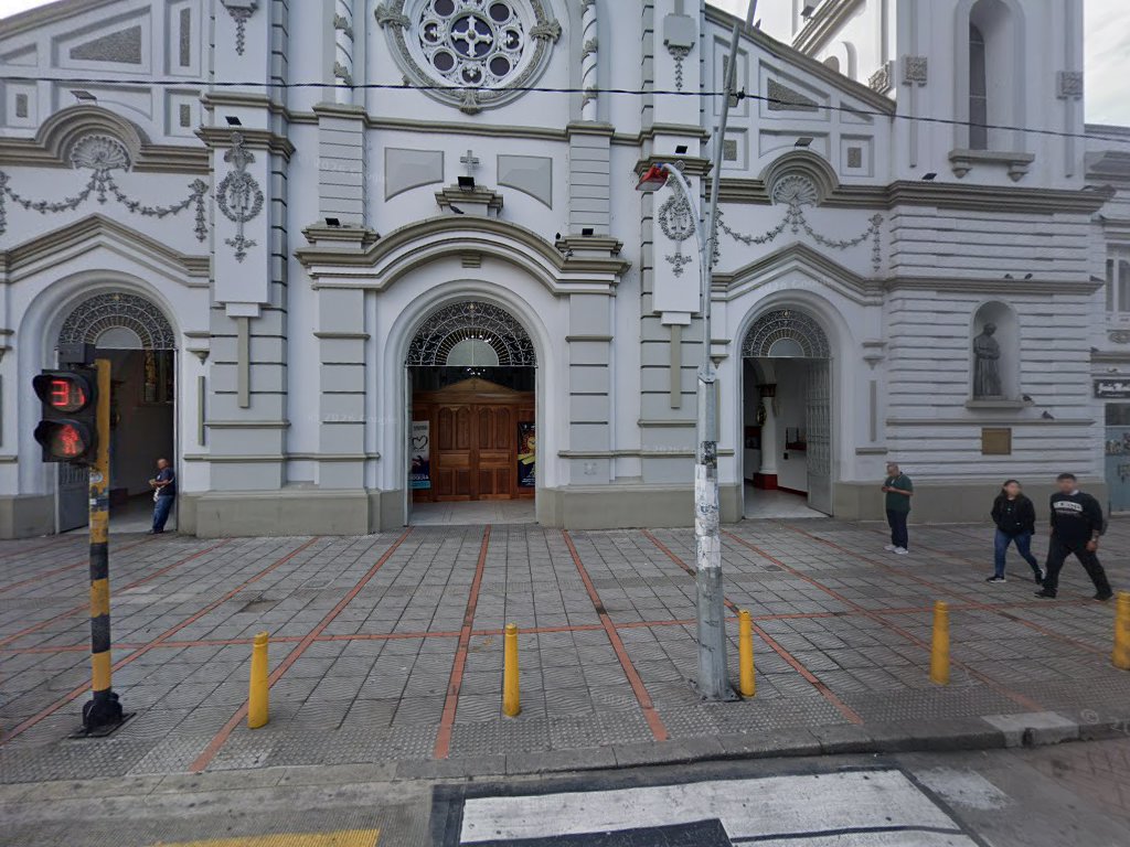 P & A ABOGADOS — Ibagué