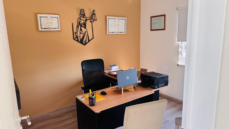 Estudio jurídico Dr. González Ezequiel & Asociados — Lomas de Zamora