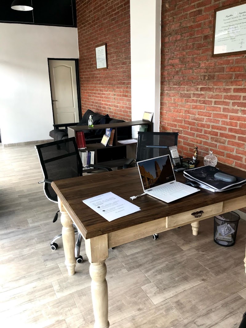 Estudio Jurídico Llave Legal — Villa Sarmiento