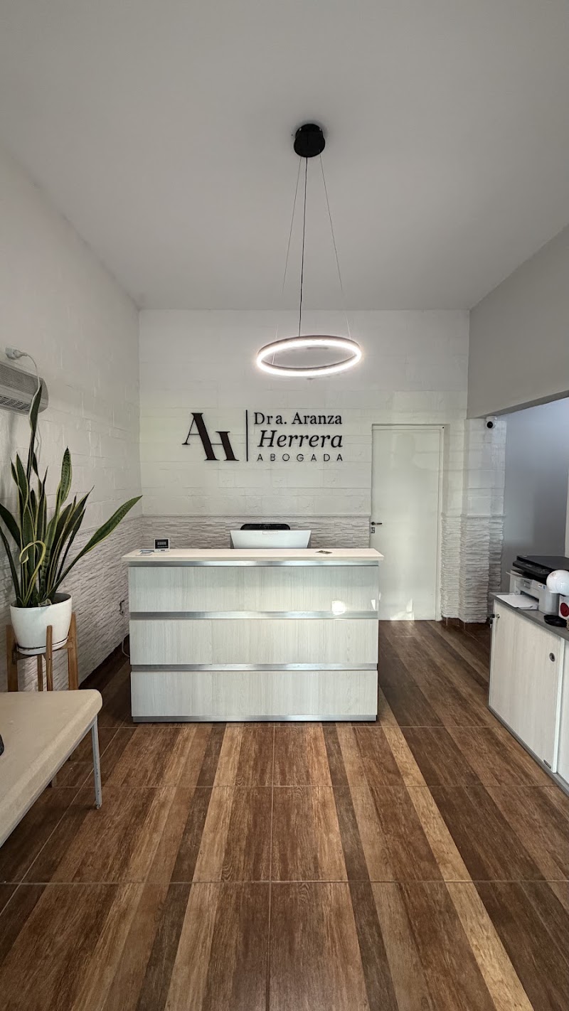 Estudio Juridico Dra. Aranza Herrera — Cap. Bermúdez