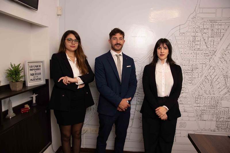 SOLARI SERVICIOS JURIDICOS - ABOGADOS — Villa Gdor. Galvez