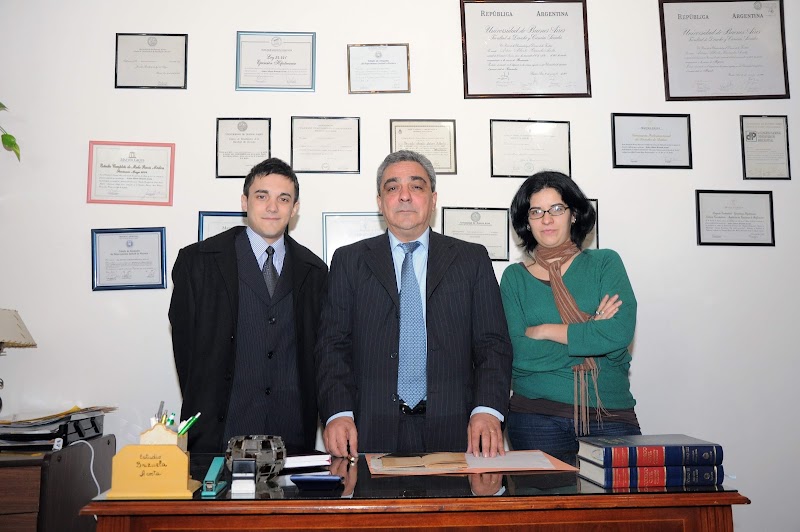 Dr. Brizuela Acosta y Asoc. — San Justo