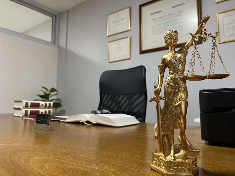 Dra. Laura Tamarit – Abogada en Quilmes - Sucesiones - Divorcios — Quilmes