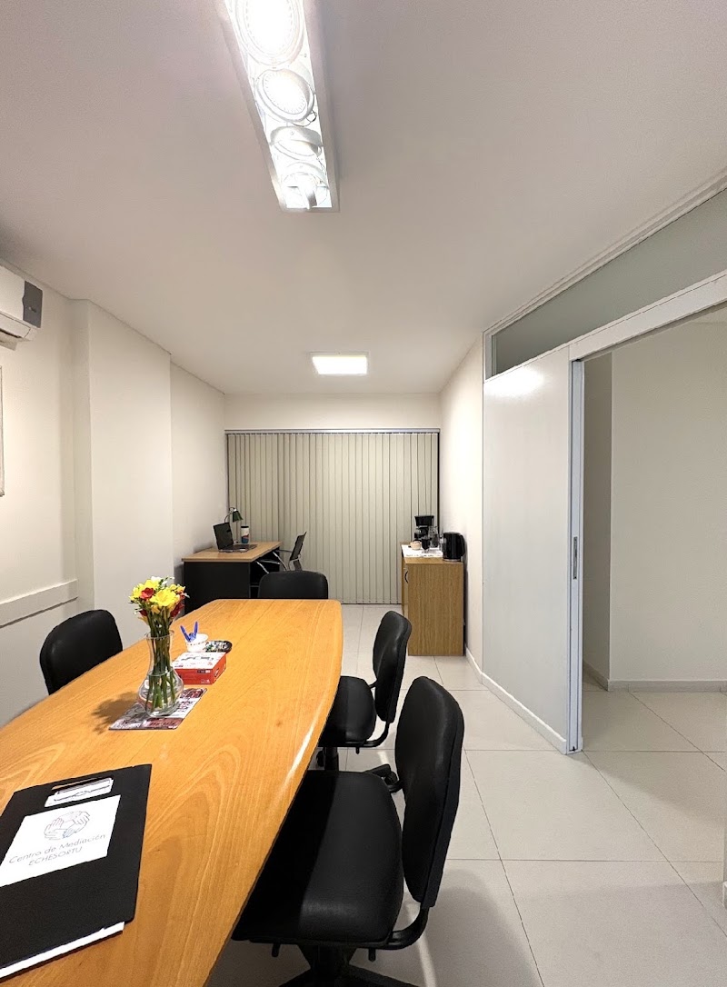 Centro de Mediación ECHESORTU - Inmobiliaria TROTTA — Rosario