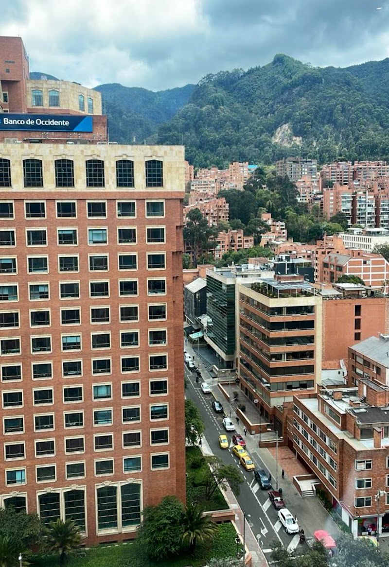 Posner Law Abogados Colombia — Bogotá