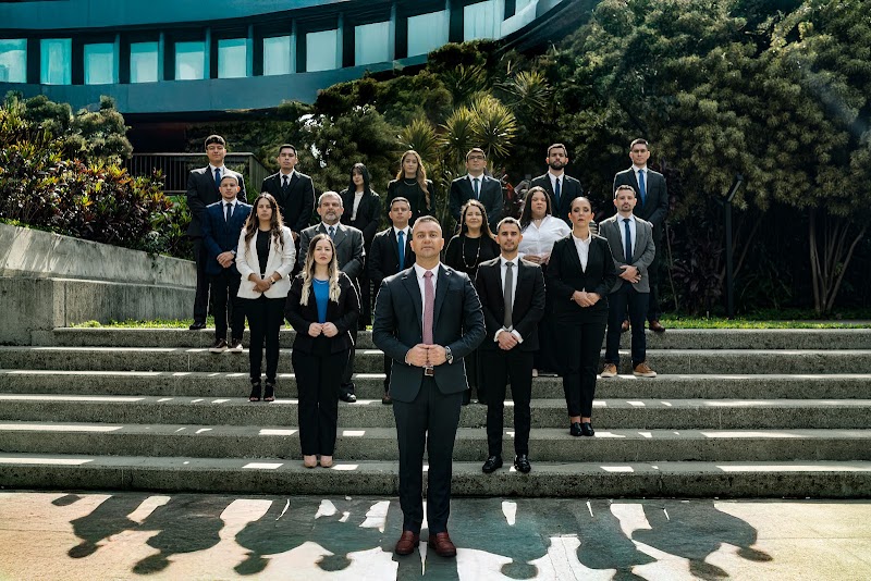 DUMED Abogados & Consultores — Medellín