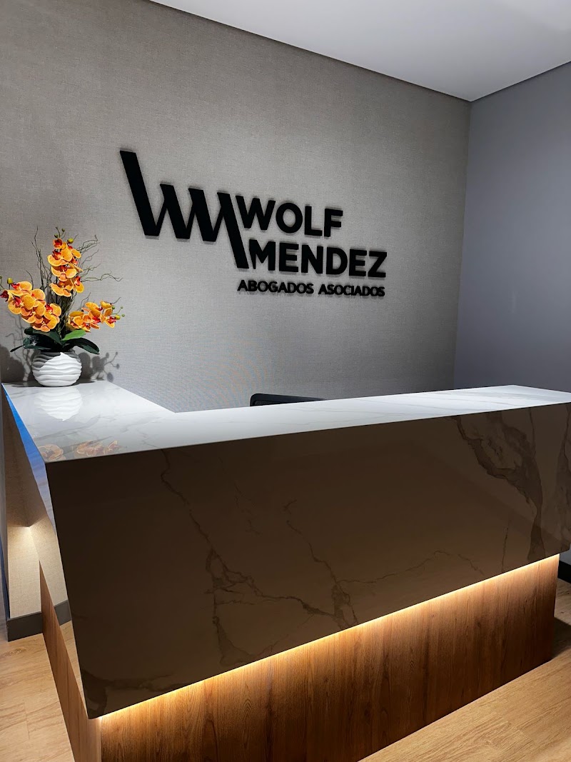 Wolf Méndez - Abogados Asociados — Bogotá