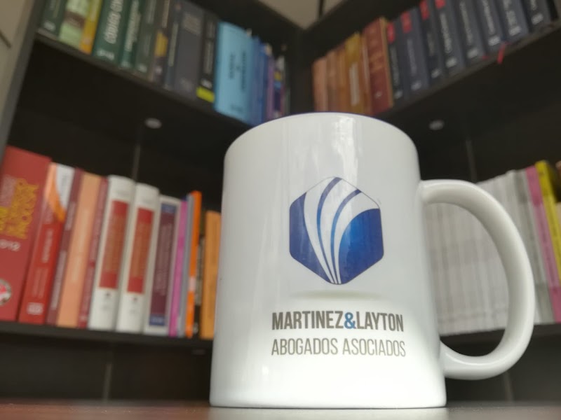 Martinez Y Layton Abogados Asociados — Bogotá