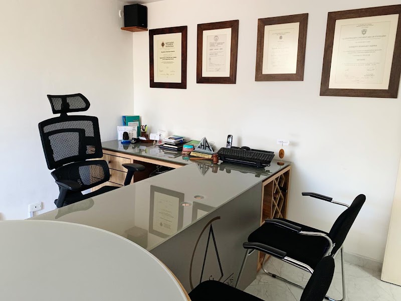 Rodriguez Asociados Abogados y Contadores — Medellín