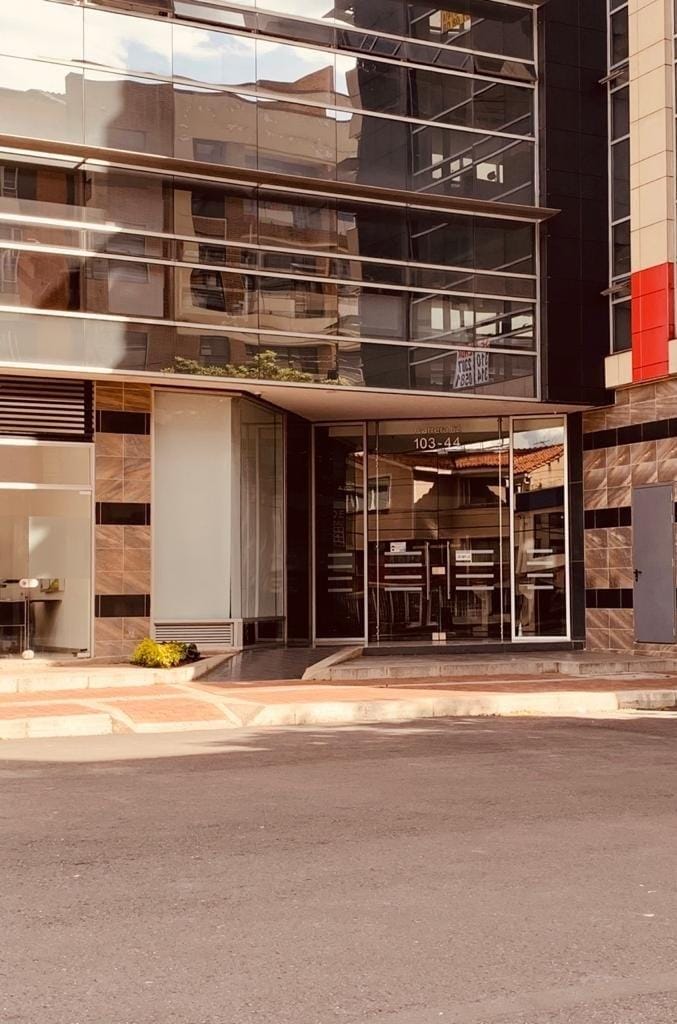 CENIPSA SAS - ABOGADOS E INVESTIGADORES — Bogotá
