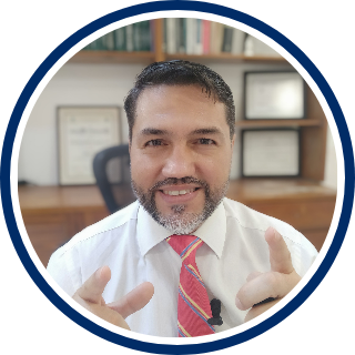 Abogado César Salazar — Bello