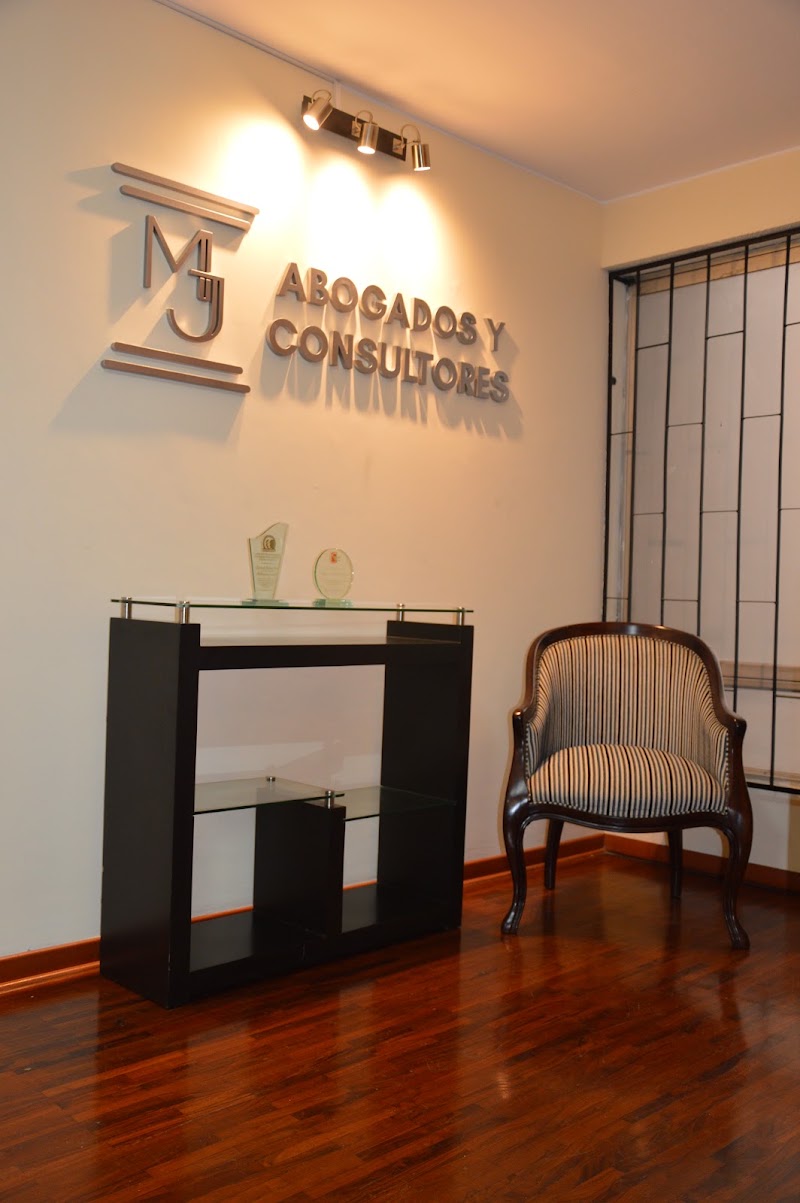 MJ ABOGADOS Y CONSULTORES — San Isidro