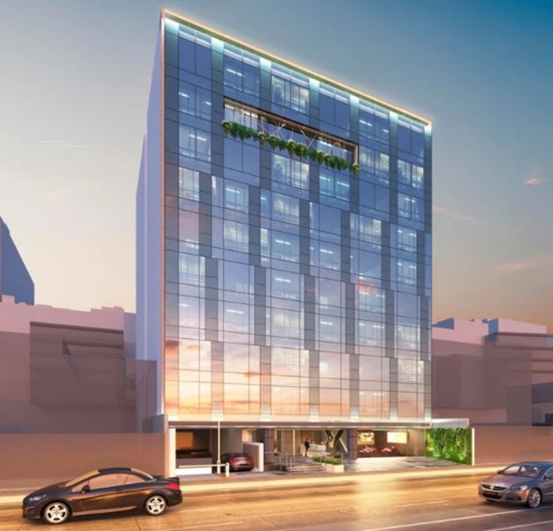 FRANCO LAW FIRM & ASSOCIATES — Miraflores