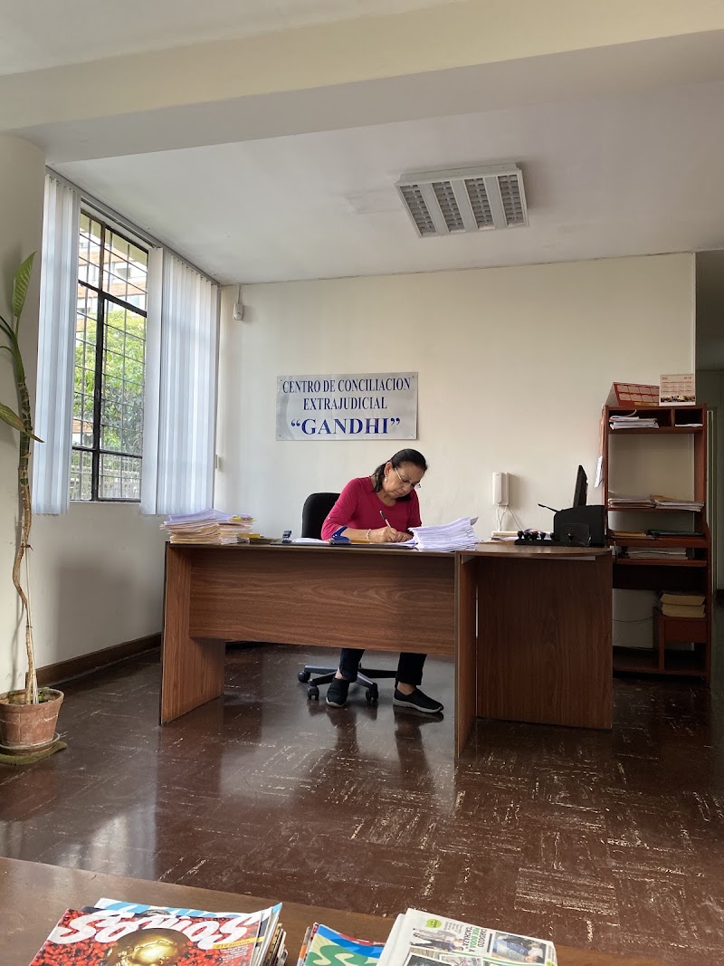 Centro de Conciliación Extrajudicial Gandhi — Lince