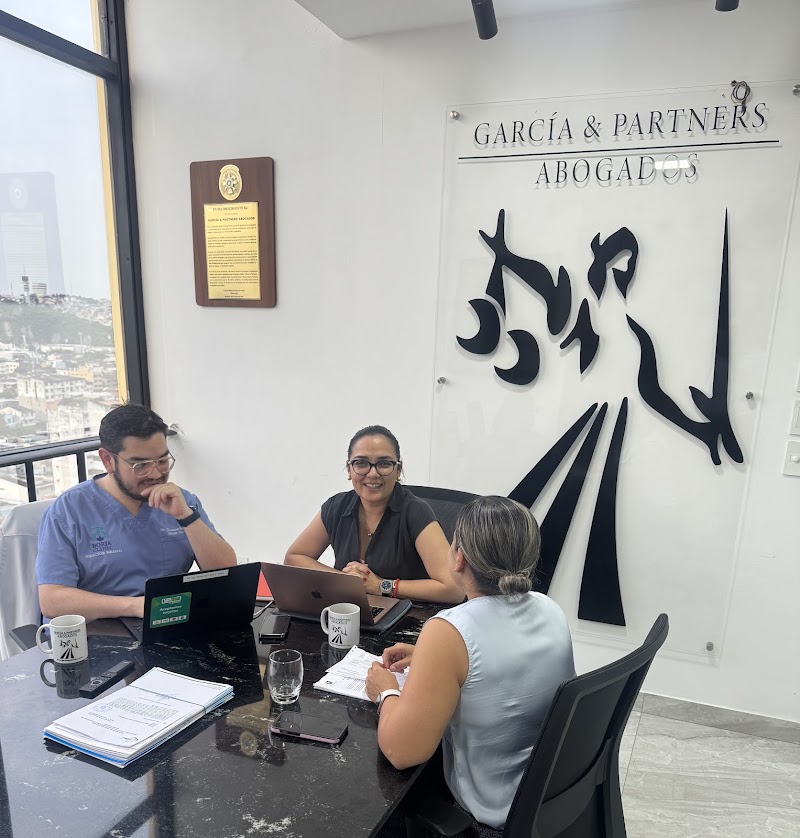 Francisco Borja Abogado — Guayaquil