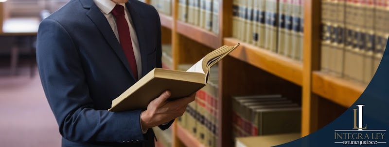 Íntegra Ley - Abogados en Quito — Quito