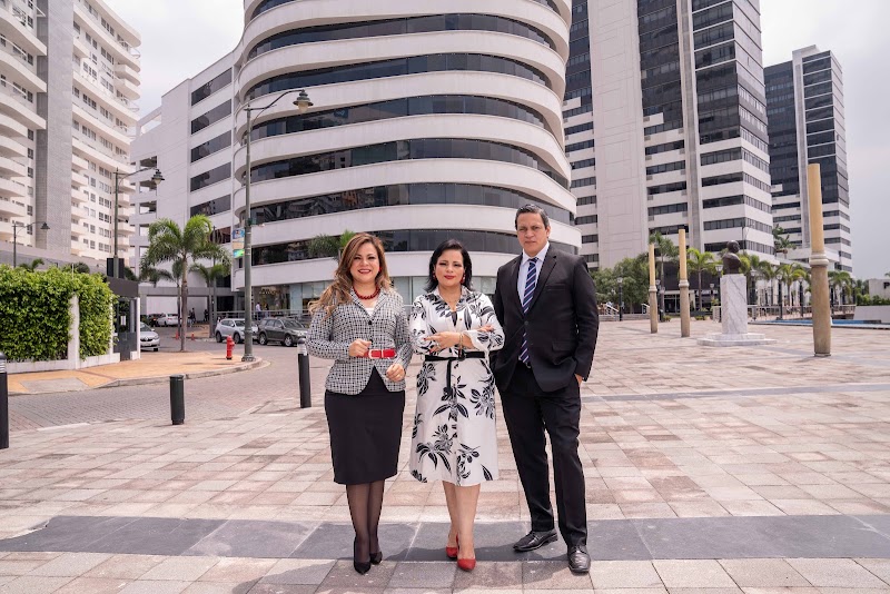Solari Consultores Asesoría en contratación pública y legal — Guayaquil