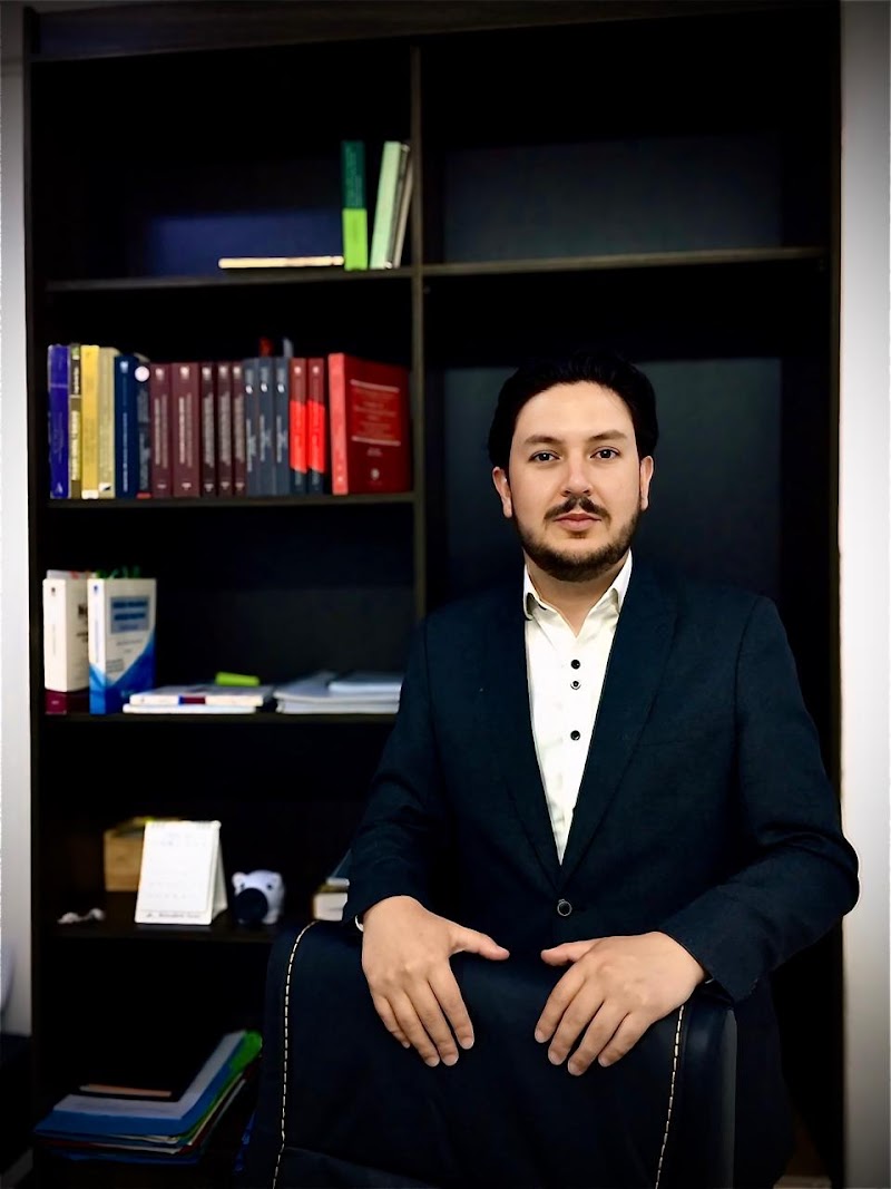 ABOGADO LUIS ANGEL SARMIENTO C. DIVORCIOS, FAMILIA, ADMINISTRATIVO, PENAL, CIVIL EN AZOGUES Y CUENCA — Azogues