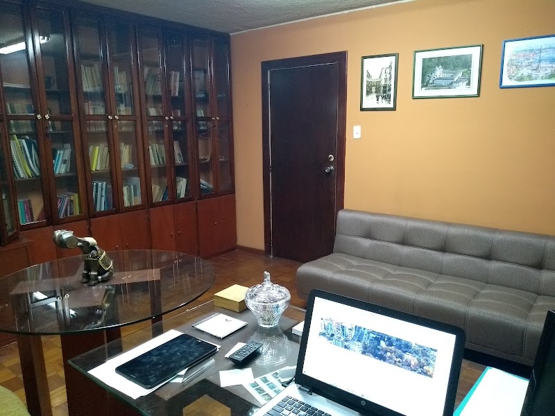 Lawconomics — Quito