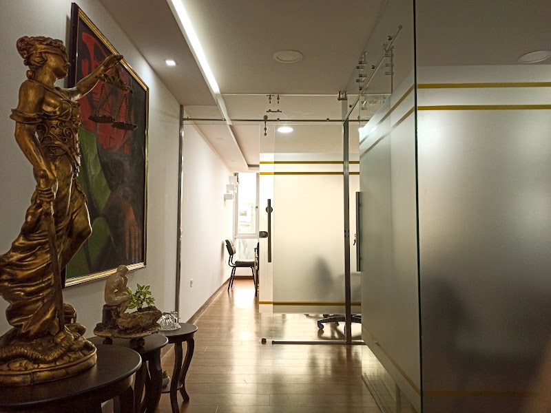 Almagro Abogados — Quito