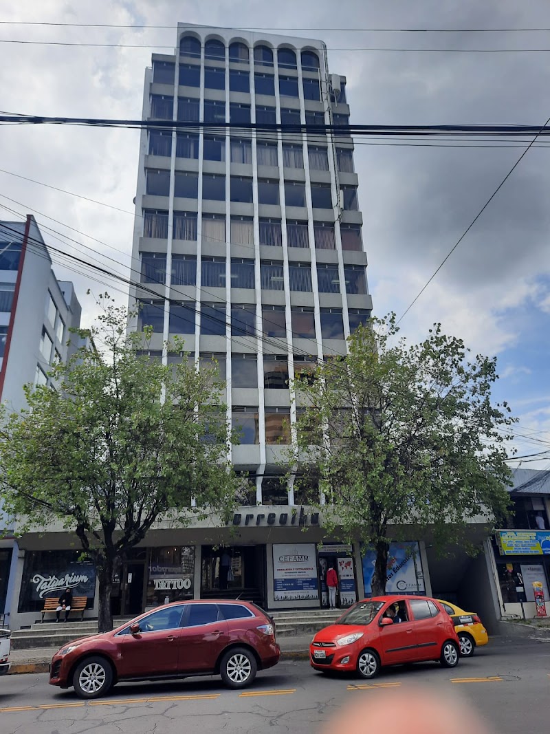 Carrion-Cruz.Abogados Especializados. — Quito