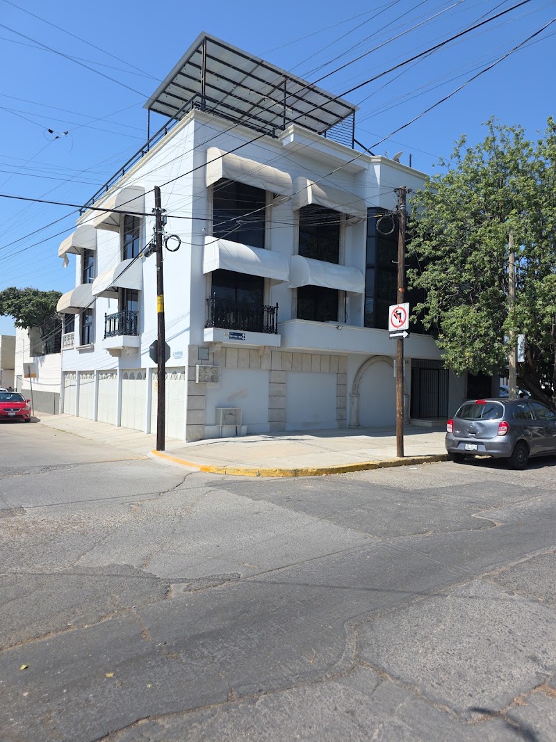 Peraza y Asociados