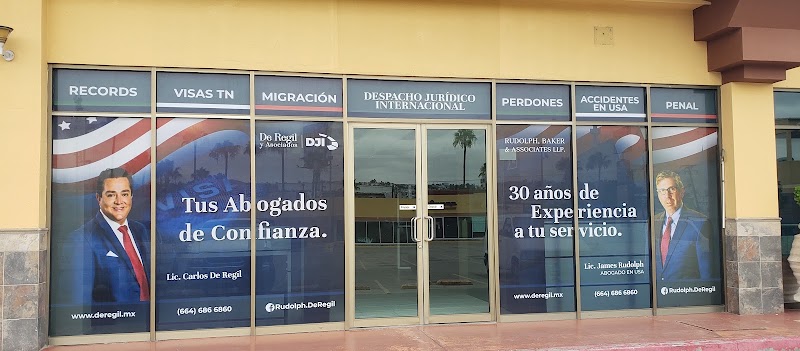 De Regil Expertos en Migración, by Rudolph Baker. — Tijuana