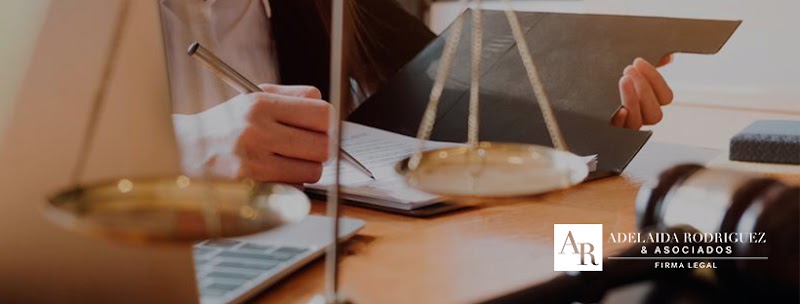 Adelaida Rodriguez & Asociados - Firma Legal