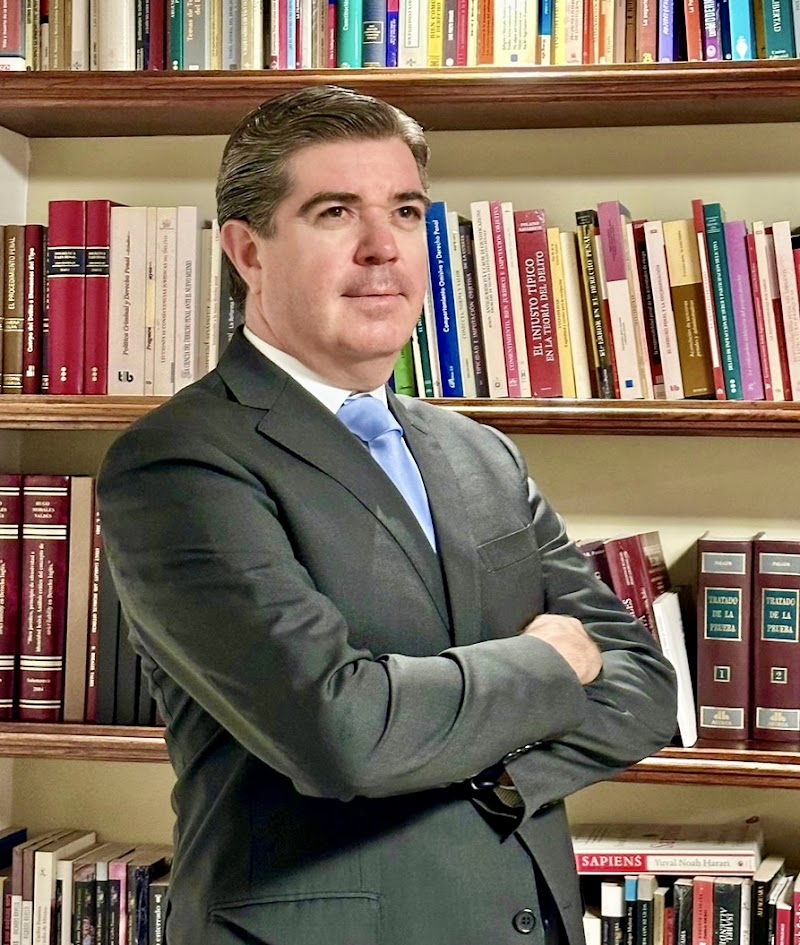 Dr. Hugo Morales Valdés - Abogados Penalistas - Laguna Legal SC — Torreón