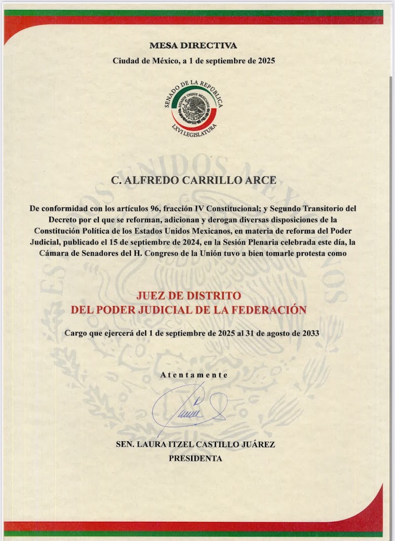 Lic. Alfredo Carrillo Arce, Abogado