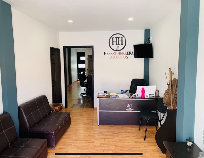 HH ESTUDIO JURÍDICO HEBERT HERRERA