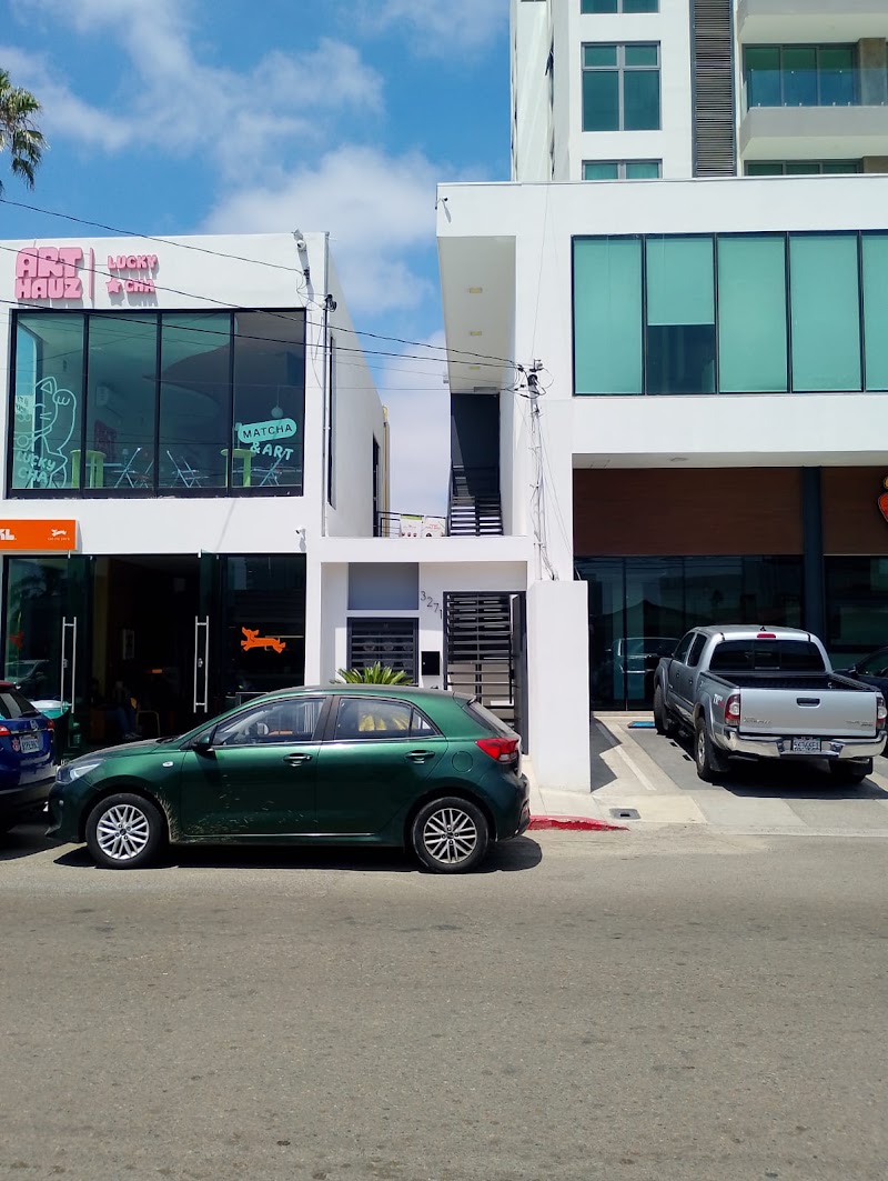 ZRG ABOGADOS Y CONTADORES — Tijuana
