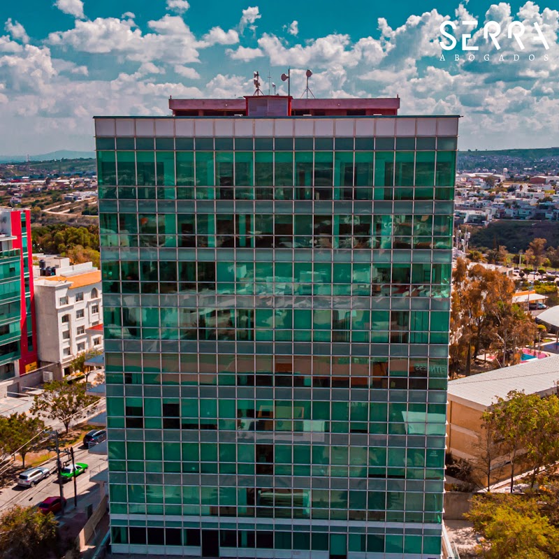 SERRA ABOGADOS EN LEON GTO DIVORCIOS AMPAROS ESCRITURAS LEON HIPOTECAS DIVORCIO