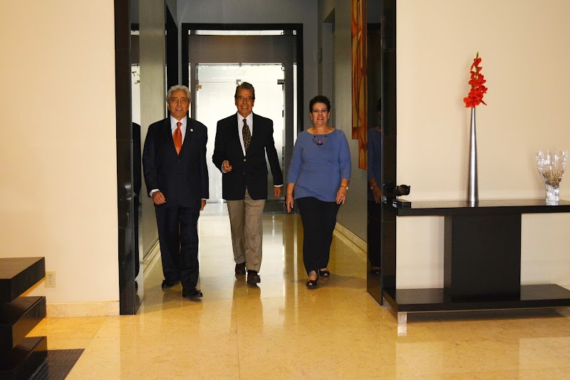 Castañeda y Asociados
