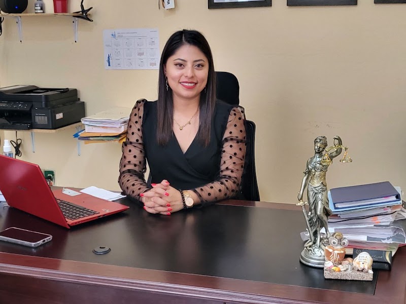 Lic. Itzel Adriana Castillo Martínez/ Abogada