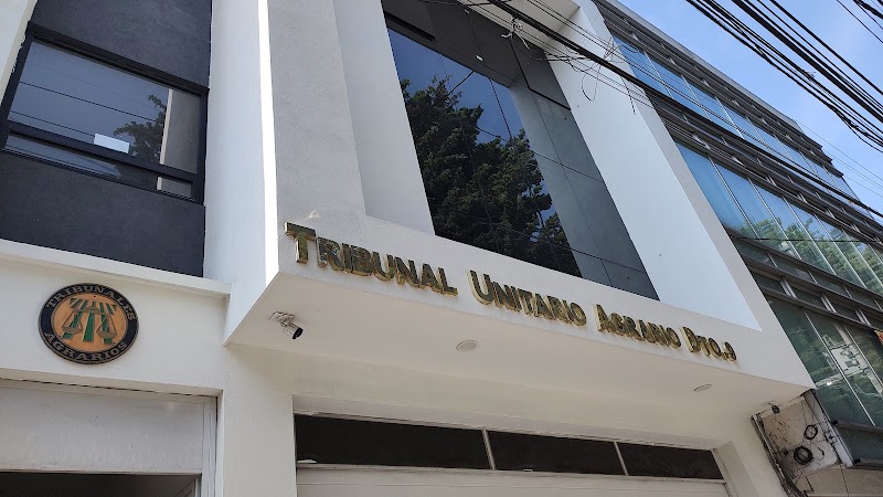 "ABOGADOS CRUZ POSADAS"
