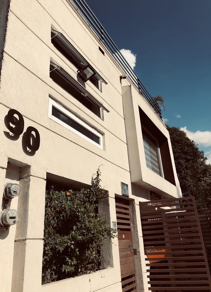 Ecce Iuris, Operadores Jurídicos, S.C.