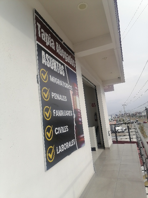 Tapia Abogados
