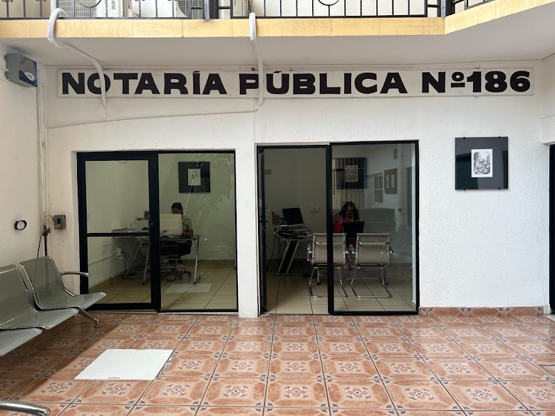 Notaría Pública 186