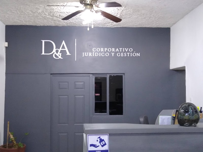 DOMINGUEZ Y ASOCIADOS