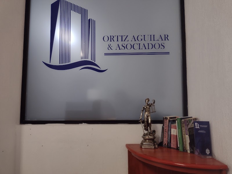 ORTIZ AGUILAR & ASOCIADOS