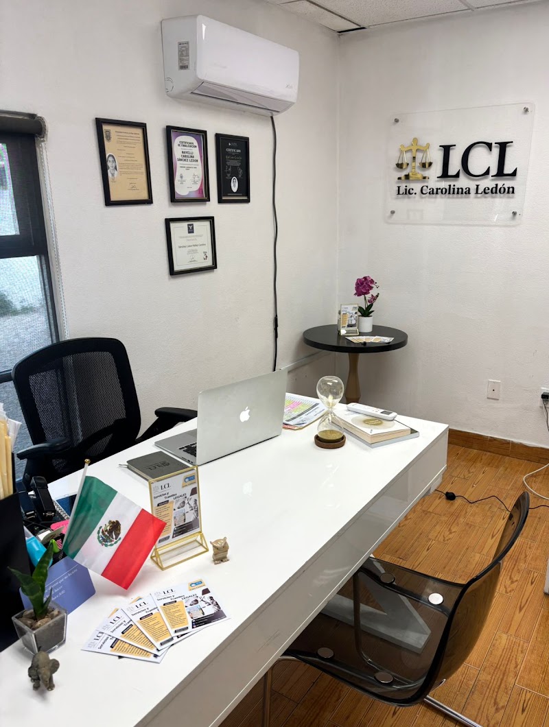 Lic. Carolina Ledón