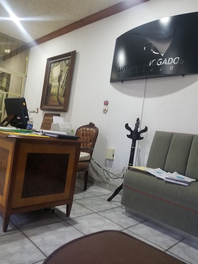Luviano Abogados