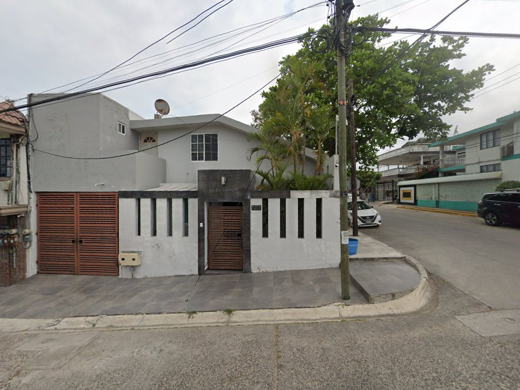 LIC. PRAXEDIS CHAVEZ CASTILLO — Tampico