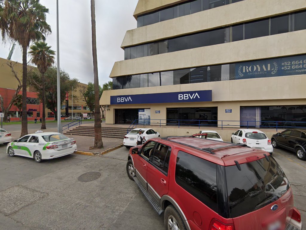 Royal Law Firm — Tijuana