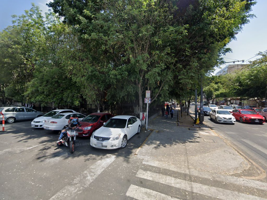 Casa del Abogado Sede de la Barra Jalisciense "Ignacio L. Vallarta" A.C. Colegio de Abogados — Guadalajara