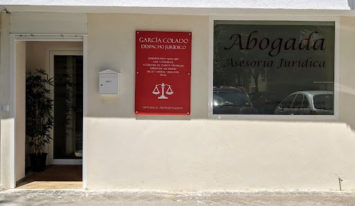 Abogada María Teresa García Colado — Madrid