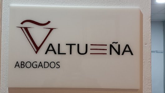 VALTUEÑA ABOGADOS / ABOGADOS CARABANCHEL — Madrid
